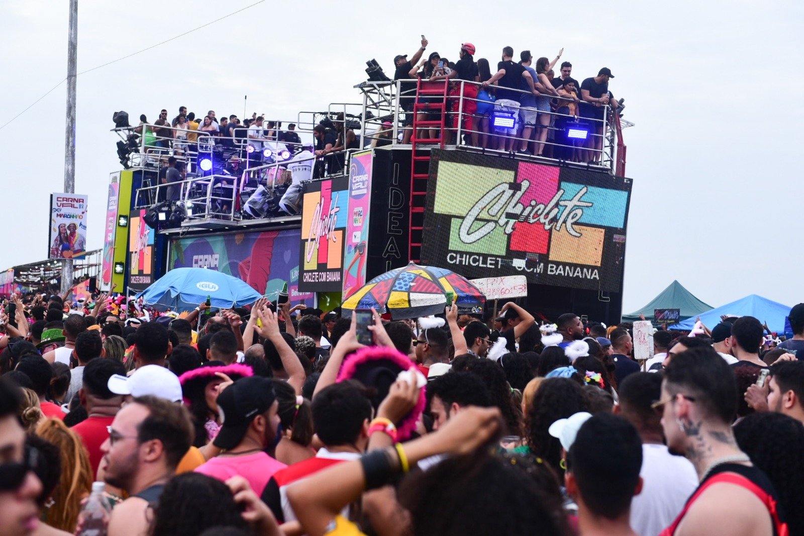 Ivete, Xanddy Harmonia e Chiclete com Banana estão chegando para o pré-carnaval do Maranhão
