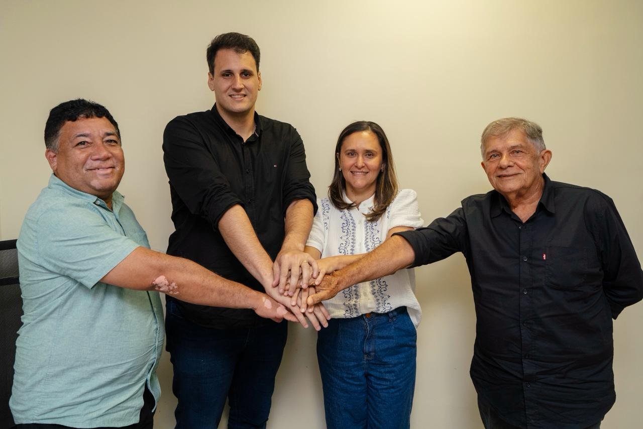 Lideranças de vários municípios declaram apoio a Orleans Brandão