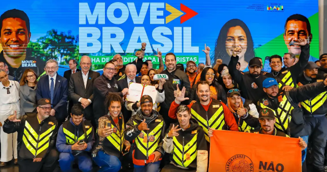 Lula cria programa de R$ 30 bilhões para motoristas de aplicativos