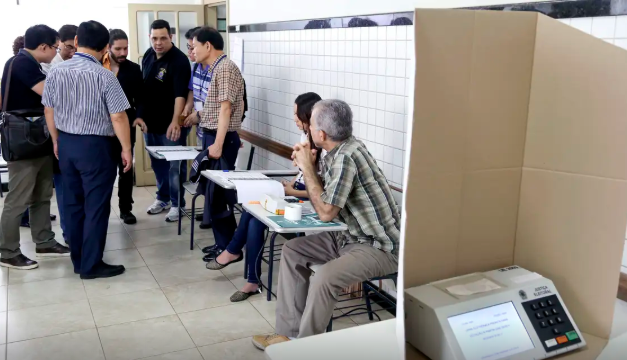 Justiça Eleitoral começa a convocar mesários para eleições de outubro